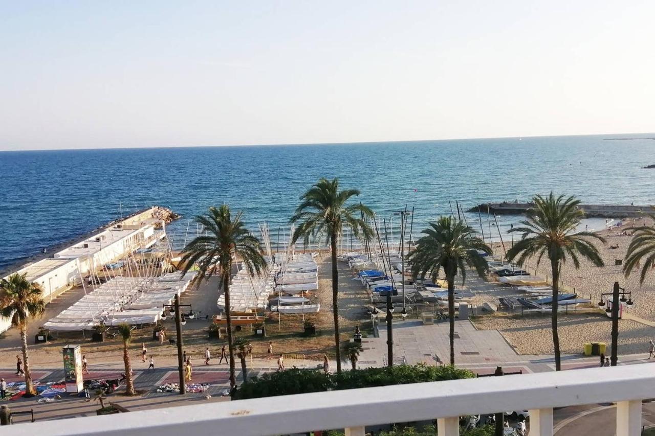ático Con Fantásticas Vistas Al Mar Y La Iglesia Apartamento